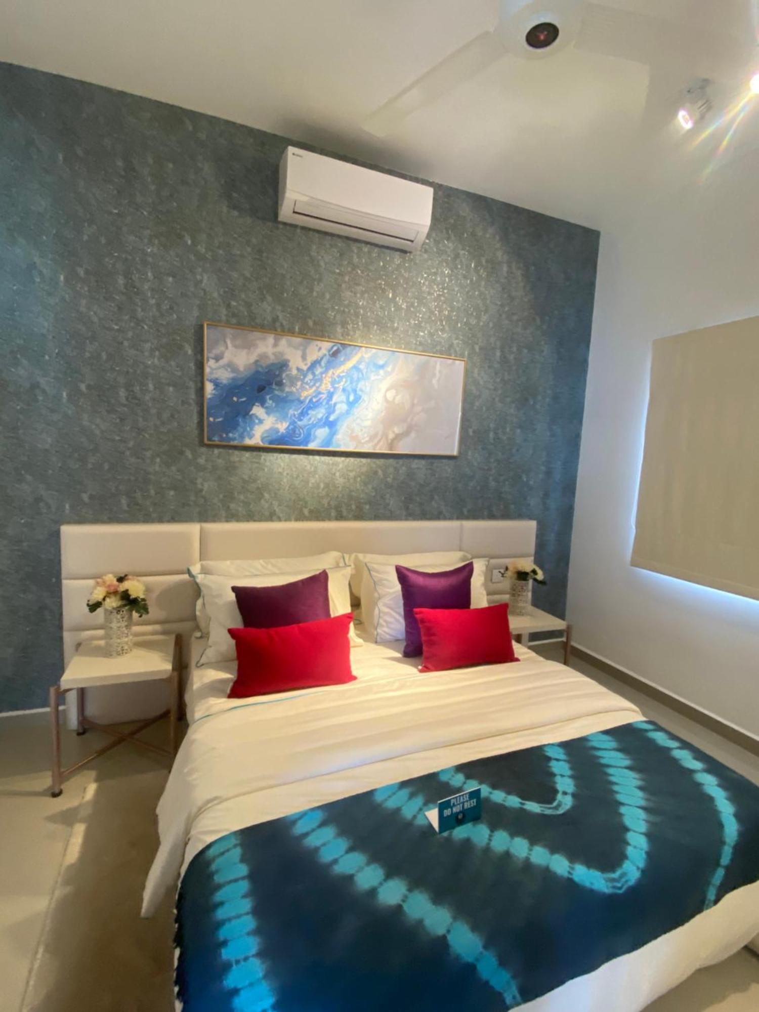 尼甘布 Santorini Blue酒店 外观 照片